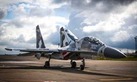 Uy lực tiêm kích Su-27 bị tố áp sát máy bay trinh sát Mỹ
