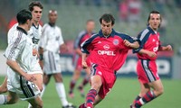 Mùa giải 1999-2000, Real Madrid thua nặng nề Bayern ở vòng bảng nhưng họ đã loại "Hùm xám" ở bán kết
