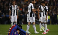 Neymar rơi lệ chứng kiến Barca tạ từ Champions League