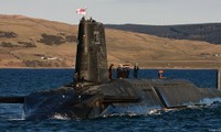 Một tàu ngầm hạt nhân lớp Vanguard của Anh. Ảnh: Seaforces.