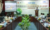 Quang cảnh buổi họp báo.