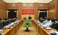 Đại tướng Ngô Xuân Lịch, Ủy viên Bộ Chính trị, Phó Bí thư Quân ủy Trung ương, Bộ trưởng Bộ Quốc phòng chủ trì hội nghị.