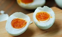 Giảm cân hiệu quả từ trứng muối 