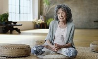 Cuộc sống viên mãn của cụ bà huấn luyện viên yoga 99 tuổi