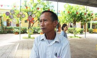 Ông Nguyễn Văn Tư bức xúc vì cháu ông không được nhận vào học