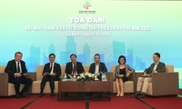 Buổi tọa đàm tại Hội nghị thành viên thị trường trái phiếu Chính phủ năm 2020 tổ chức tại Quy Nhơn ngày 31/10/2020