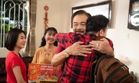 Trà Dr Thanh &apos;đốn tim&apos; người xem với MV tri ân cha mẹ ngày Tết của Trà Dr Thanh