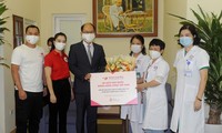 Tổng Cục Du lịch Hàn Quốc tại Việt Nam chung tay ‘tiếp sức’ lượng tuyến đầu chống dịch