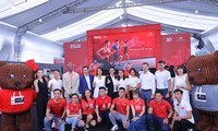 Hà Nội Marathon Techcombank 2023 hút nhiều VĐV chuyên nghiệp