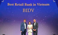 BIDV lập kỷ lục 9 lần nhận giải thưởng Ngân hàng Bán lẻ tốt nhất Việt Nam