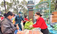 Bình Dương tổ chức ‘Chợ 0 đồng’ giúp người khó khăn vượt bão giá