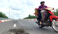 Cầu đường nghìn tỷ nối Bình Dương, Tây Ninh thông xe chưa lâu đã xuống cấp