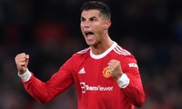 Vén màn bí mật vụ MU bất ngờ chiêu mộ Ronaldo