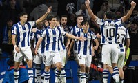 Real Sociedad bất ngờ đánh bại đội đầu bảng Barcelona. 