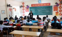 Một số lớp của Trường Tiểu học thị trấn Vũ Thư, huyện Vũ Thư, tỉnh Thái Bình, vắng học sinh ngày 28/3/2019. Ảnh: TTXVN