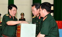 Đại tướng Lương Cường thăm, tặng quà Tết tại Trà Vinh