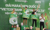Hoàng Nguyên Thanh, Lê Thị Tuyết về nhất Mekong Delta Marathon