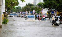 Triều cường vượt báo động 3, nhiều nơi ở miền Tây nguy cơ ngập úng vào cuối tuần