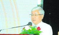 &apos;Thành phố trung ương đáng nhẽ phải hoàn thành xóa nhà tạm lâu rồi&apos;