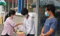 Sinh viên Campuchia ở Cần Thơ xúc động khi được hỗ trợ trong mùa dịch