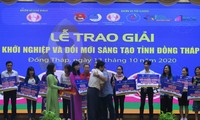 Dự án ‘Máy phun thuốc điều khiển từ xa’ đoạt giải nhất thi khởi nghiệp tỉnh Đồng Tháp
