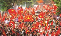 Người hâm mộ Việt Nam nổi tiếng cuồng nhiệt cùng bóng đá song việc đăng cai đồng tổ chức World Cup đòi hỏi rất nhiều yếu tố kinh tế, xã hội