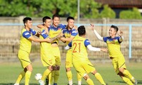 Đội tuyển Việt Nam tập luyện tại Indonesiaảnh: pv