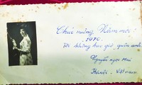 Bức ảnh bưu thiếp bà Mai gửi chúc tết ông José Alberty Anesto Tết năm 1970