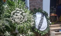 Những vòng hoa trắng và nỗi đau tận cùng ở tang lễ bé trai trường Gateway