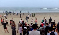 Hai học sinh tử vong, mất tích khi tắm biển ở Thanh Hóa
