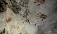 Những dấu tay bí ẩn trên vách hang động ở Mexico.