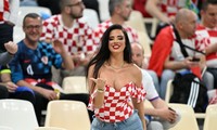 Ngắm dàn CĐV xinh đẹp và nóng bỏng của Croatia ở trận thua 0-3 trước Argentina