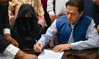 Cựu Thủ tướng Pakistan bị phạt tù vì kết hôn bất hợp pháp