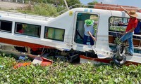 Bắt lái tàu gây tai nạn trên sông Tiền khiến 3 người thương vong