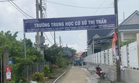 Yêu cầu đình chỉ công tác hiệu trưởng tự ý chuyển trường ở Kiên Giang