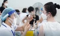 Việt Nam vượt mốc 10 triệu người nhiễm COVID-19 
