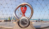 Chiếc đồng hồ đếm ngược đến ngày khai mạc World Cup 2022 ở Qatar Ảnh: Getty Images