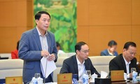 Trung tướng Lê Quốc Hùng, Thứ trưởng Bộ Công an phát biểu tại phiên họp Ảnh: VTT