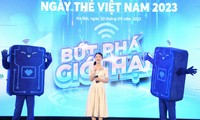 Khánh Vy và hai nhân vật Thỏ, Thẻ thực hiện vũ điệu Ngày Thẻ Việt Nam 2023 