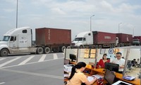 Đối với xe tải lớn, để vào được các điểm đăng ký nội thành Hà Nội là cực hình
