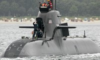 Tàu ngầm lớp U-33 của hải quân Ðức đang rời cảng quân sự ở Eckernfoerde, phía bắc nước này Ảnh: Sputnik