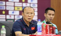 HLV Park Hang Seo cho rằng không thể dựa vào kết quả các trận gần đây để đảm bảo chiến thắng cho đội tuyển Việt Nam ảnh: NHƯ Ý 
