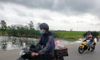 Năm nay, nhiều bạn trẻ làm việc ở Đà Nẵng lựa chọn “phượt” về quê ăn Tết bằng xe máy vì lo ngại dịch bệnh COVID - 19 Ảnh: Giang Thanh