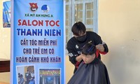 Đoàn viên thanh niên &quot;mở&quot; salon cắt tóc miễn phí cho thiếu nhi, người cao tuổi