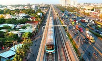 Có được mang theo thú cưng, ván trượt hay xe đạp gấp khi đi Metro không?