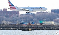 Máy bay Boeing 737 MAX 8 của hãng hãng không American Airlines bay từ Miami tới New York ngày 12/3.