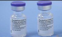 Vắc xin COVID-19 của hãng Pfizer và BioNTech sẽ được thử nghiệm cho phụ nữ mang thai.