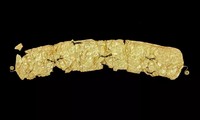 Khai quật được chiếc thắt lưng vàng 2.500 tuổi