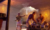 Phát hiện xưởng ướp xác công phu dưới lòng đất tại Ai Cập 