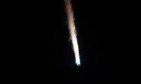 Tàu vũ trụ Nga cháy như pháo hoa trên bầu khí quyển Trái đất 